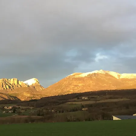 L'etape De Charme Hébergement de vacances Bourdeaux