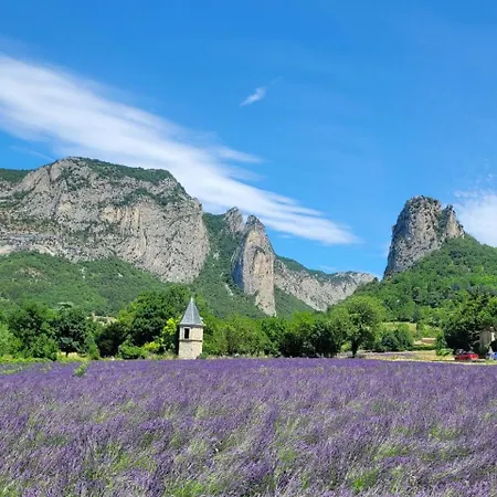 L'etape De Charme Holiday home *